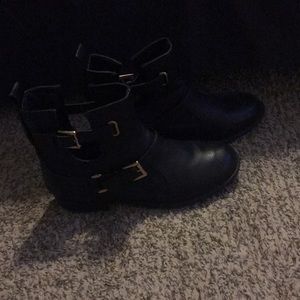 Ankle boots